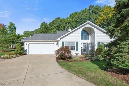 6818 Hidden Lake Trl, Brecksville, OH, 44141-3191 | Card Image