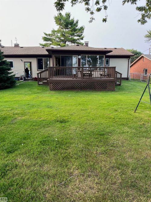 37650 Maplehill St, Harrison Township, MI, 48045-2731 | Card Image
