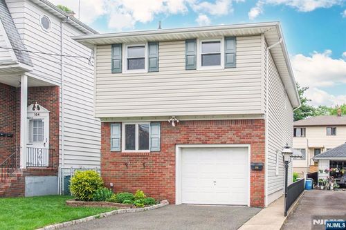 100 Spencer Ave, Clifton, NJ, 07013-2831 | Card Image
