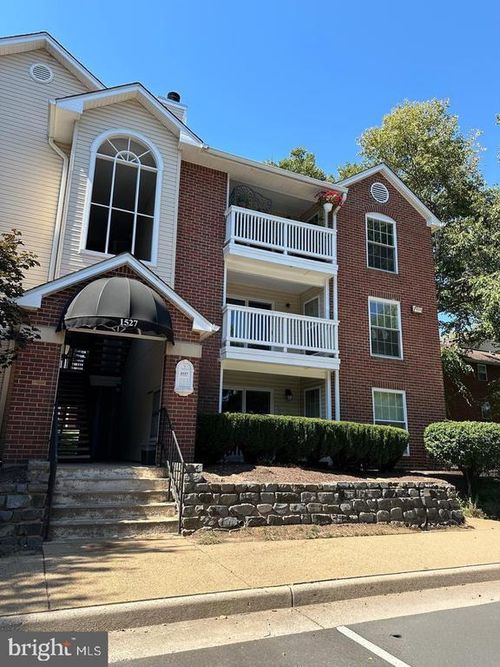 104-1527 Lincoln Way, MCLEAN, VA, 22102-5881 | Card Image