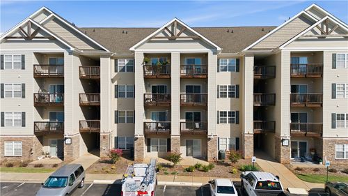 325 Lookover Drive, Anderson, SC, 29621 | Card Image