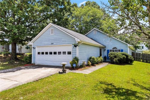 1241 Larkwood Dr, Jonesboro, GA, 30238-8024 | Card Image