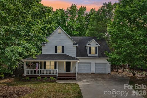 917 Clover Park Dr, Clover, SC, 29710-2018 | Card Image