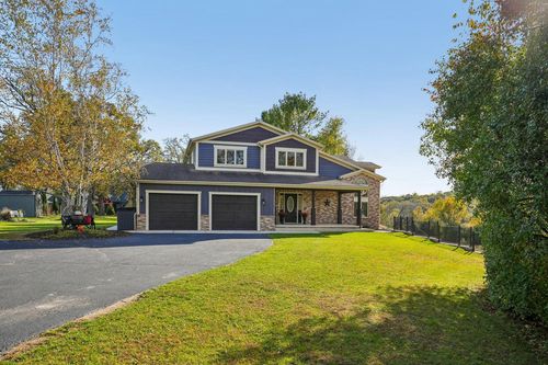 W323S6675 Whitetail Meadows Drive, Mukwonago, WI, 53149 | Card Image