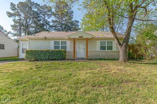 3305 Fairview Dr, Jonesboro, AR, 72401-6479 | Card Image