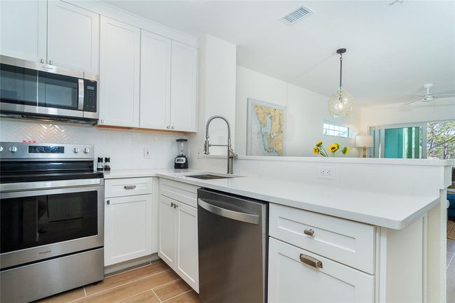 UNIT-205 - 8413 Placida Rd, Condo with 2 bedrooms, 2 bathrooms and null parking in Placida FL | Image 8