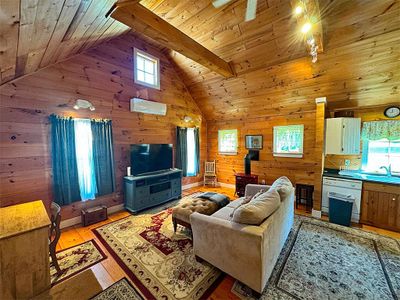 91 Depot Street, House other with 1 bedrooms, 1 bathrooms and null parking in Wallingford VT | Image 2