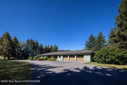 1000 N Spring Gulch Rd, Jackson, WY, 83001 | Card Image