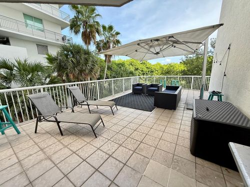 apt-404-280 Sw 20th Rd, Miami, FL, 33129-1420 | Card Image