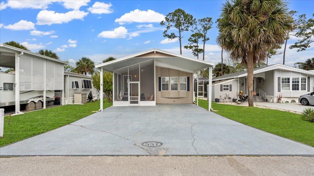 Lake Dr, Titusville, FL 32780
