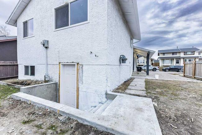 15 Castlepark Way Ne, Home with 5 bedrooms, 2 bathrooms and 2 parking in Calgary AB | Image 27