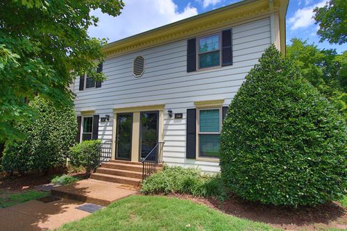 702 Fox Ridge Dr, Brentwood, TN, 37027-4683 | Card Image