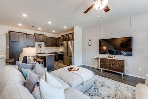 2104 Steer Creek Pl, Mesquite, TX, 75149-3135 | Card Image