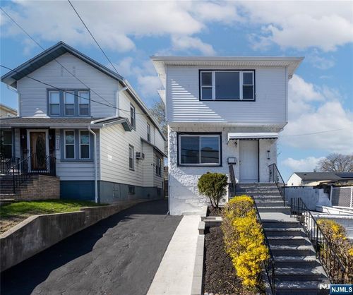 1407 85th St, North Bergen, NJ, 07047-4307 | Card Image