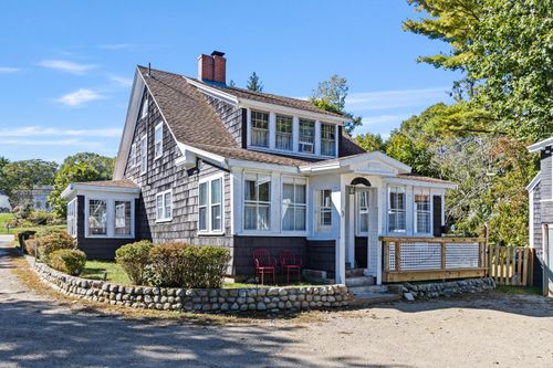 527 Pool Street, Biddeford, ME, 04005 | Card Image