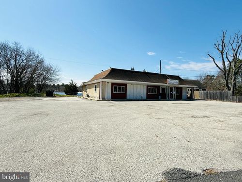 15 E Black Horse Pike, Williamstown, NJ, 08094-2612 | Card Image