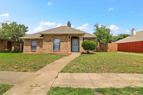 2701 Hickory Bend Dr, Garland, TX, 75044-7437 | Card Image
