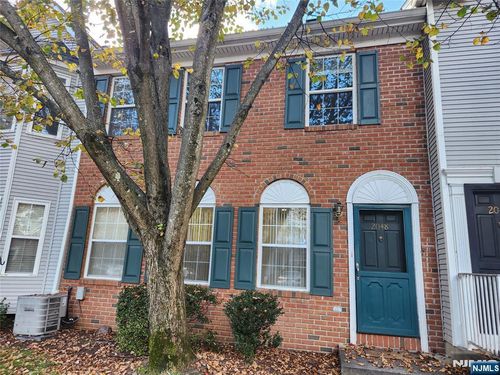 2048 Charles Ct, Mahwah, NJ, 07430-3800 | Card Image