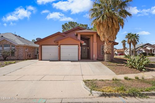 5984 Chippendale Ave, El Paso, TX, 79934-3141 | Card Image