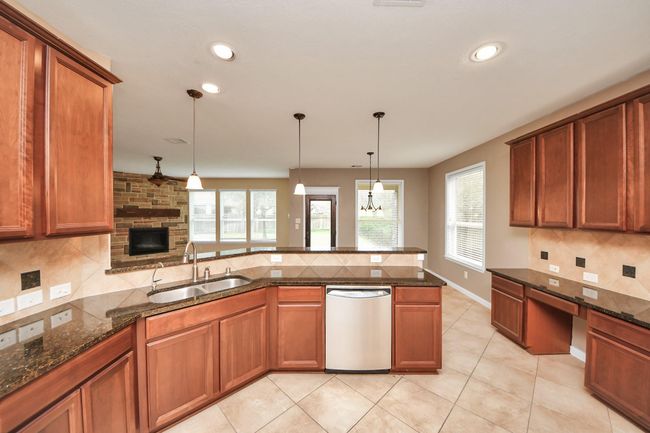 18006 E Williams Bend Dr, House other with 4 bedrooms, 4 bathrooms and 2 parking in Cypress TX | Image 29