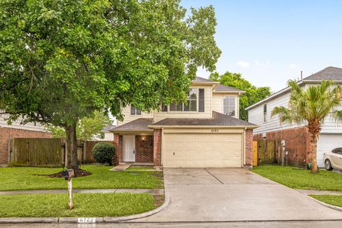 6723 Bayou Crest Dr, Houston, TX, 77088-1471 | Card Image