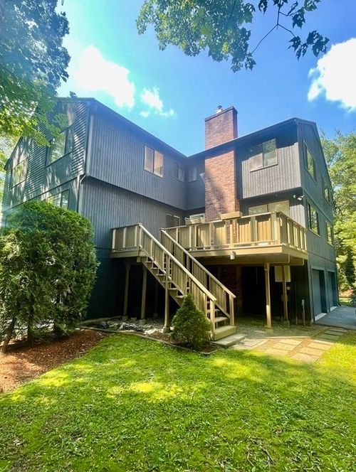 42-42 Treetop Park, Westborough, MA, 01581-1149 | Card Image