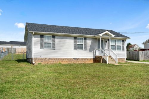 111 Grant Ave, Oak Grove, KY, 42262-8211 | Card Image