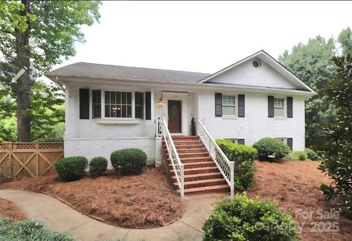 6500 Old Providence Rd, Charlotte, NC, 28226-7732 | Card Image