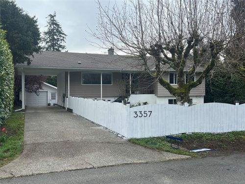 3357 Swindell Cres, Victoria, BC, V9C2G5 | Card Image