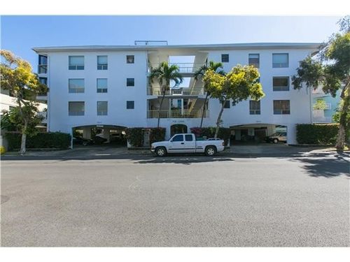 303-3071 Pualei Cir, Honolulu, HI, 96815-4934 | Card Image