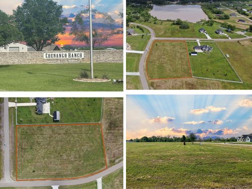 443 Lakeview Dr, Angleton, TX, 77515-7877 | Card Image