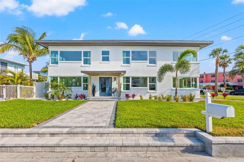 650 70th Ave, ST PETE BEACH, FL, 33706-2089 | Card Image