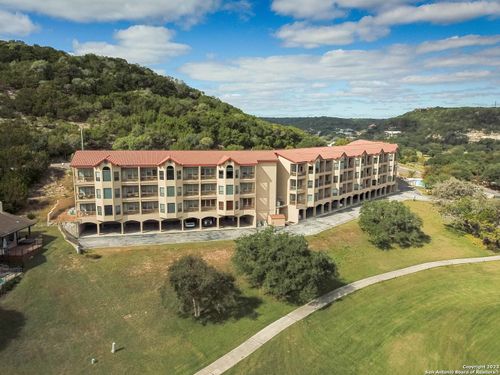 unit-106-20 Tapatio Dr E, Boerne, TX, 78006-5025 | Card Image