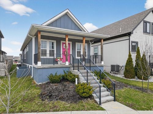 1004 Harmony Ave, Independence, MO, 64056-4213 | Card Image