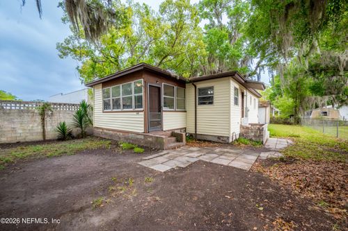 640 Gardiner St, STARKE, FL, 32091-3822 | Card Image