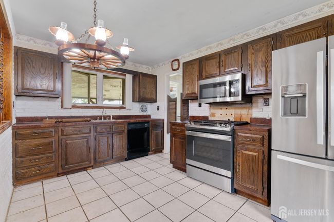 107 Athens Ave, House other with 2 bedrooms, 2 bathrooms and null parking in South Amboy NJ | Image 7
