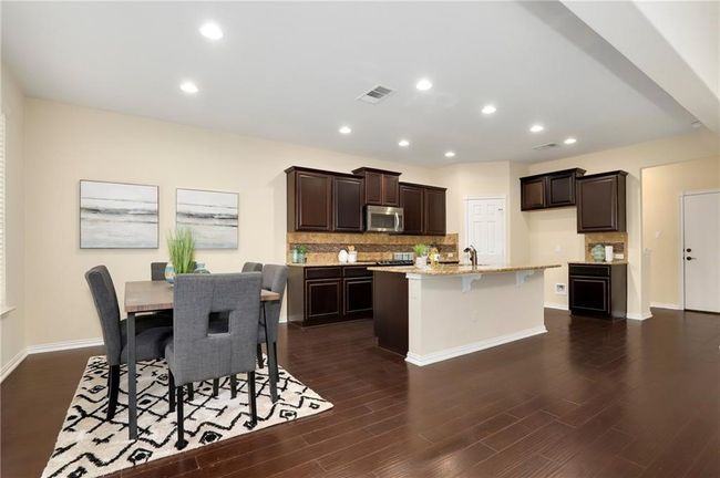 9901 Wading Pool Path, House other with 3 bedrooms, 3 bathrooms and 4 parking in Austin TX | Image 7