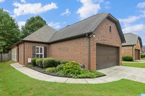 5258 Cottage Ln, Hoover, AL, 35226-5046 | Card Image