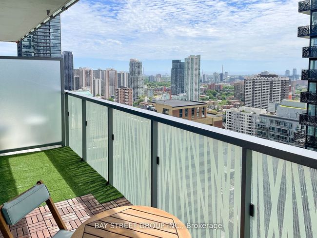2704 - 50 Charles St E, Condo with 1 bedrooms, 1 bathrooms and null parking in Toronto ON | Image 8