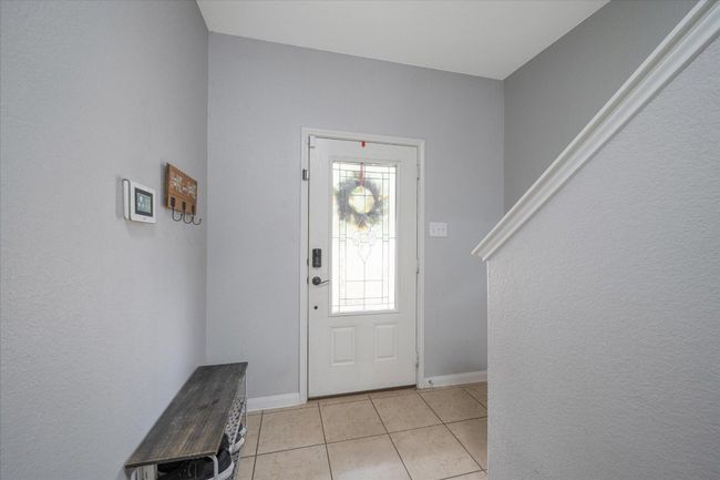 1664 Treeta Trl, House other with 4 bedrooms, 3 bathrooms and 2 parking in Kyle TX | Image 6
