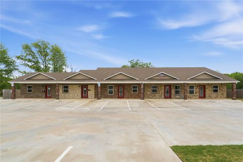 2611 E Heritage Pkwy, Farmington, AR, 72730-5515 | Card Image
