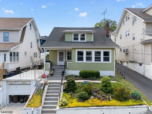 41 Berkeley Pl, Bloomfield, NJ, 07003-4801 | Card Image