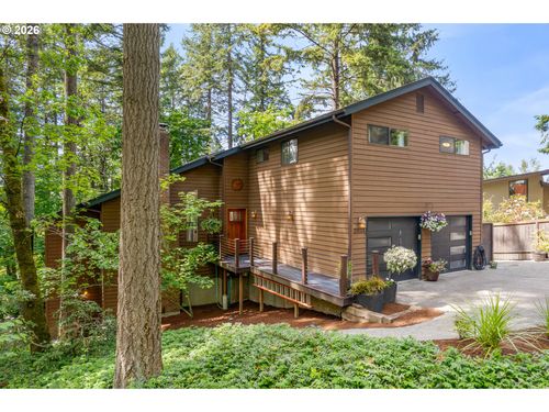 2031 Dogwood Dr, Eugene, OR, 97405-5848 | Card Image