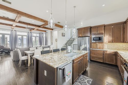 11011 Jardin Des Cir, Houston, TX, 77043-4632 | Card Image