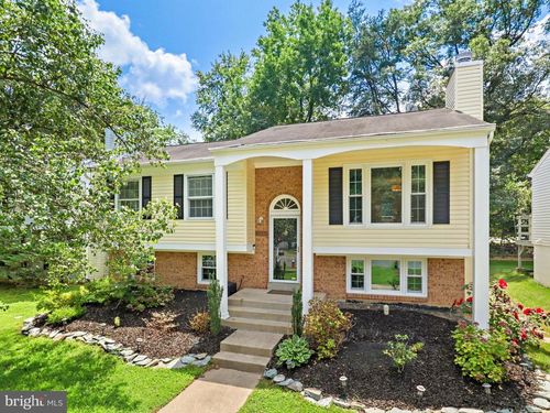 8583 Tyrolean Way, SPRINGFIELD, VA, 22153-2241 | Card Image