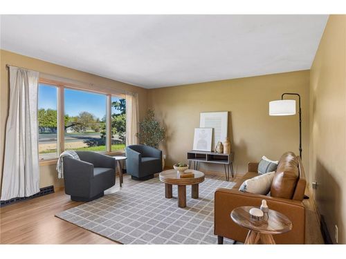 981 County Road A, Hudson, WI, 54016 | Card Image