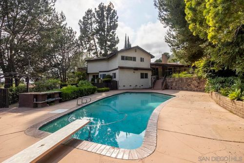 10167 Grandview Dr, La Mesa, CA, 91941-6839 | Card Image