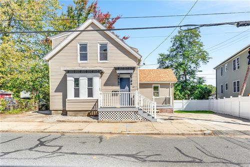 49 Veazie St, Providence, RI, 02908-2409 | Card Image