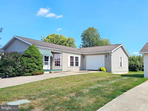 1050 Scenic View Dr, SCHWENKSVILLE, PA, 19473-2077 | Card Image