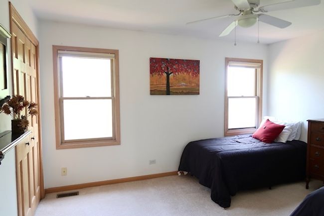 957 Chancery Ln, House other with 4 bedrooms, 3 bathrooms and 3 parking in Cary IL | Image 15